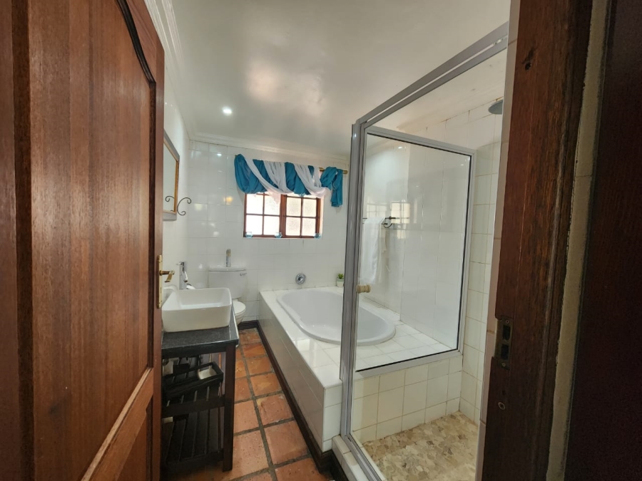 Commercial Property for Sale in Cashan North West